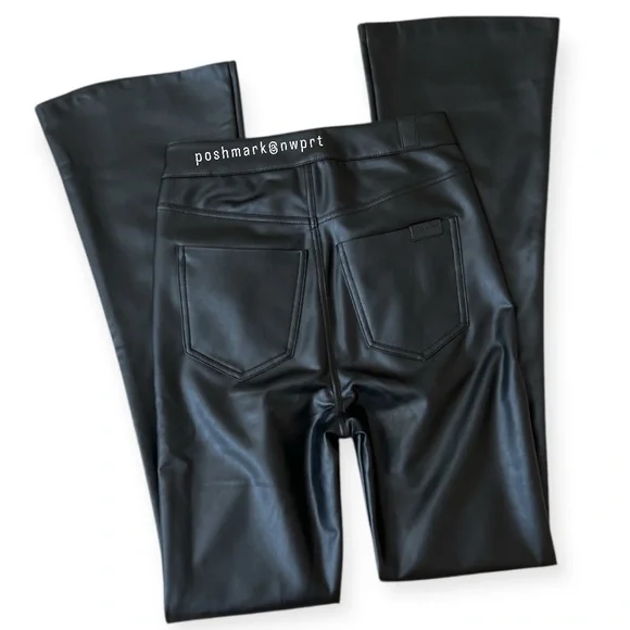 7FAM 🎸 7 For All Mankind Faux Leather High Rise Flare Pants 23 - Picture 6 of 12